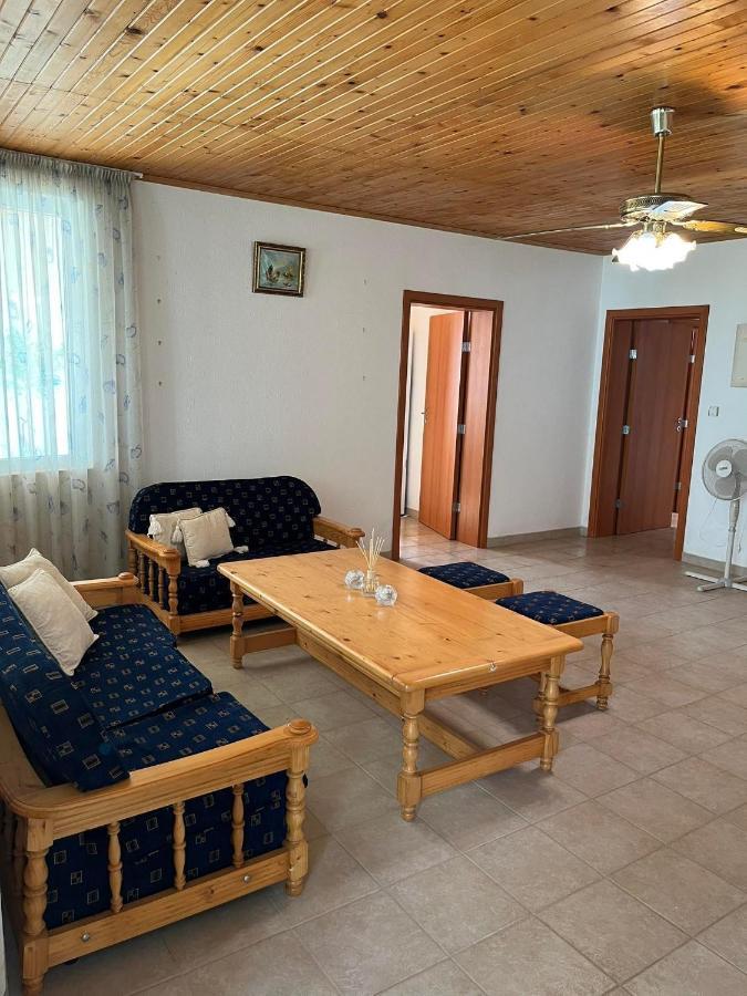Приятна Къща За Почивка Караколев 2 Villa Obrochishte Bagian luar foto
